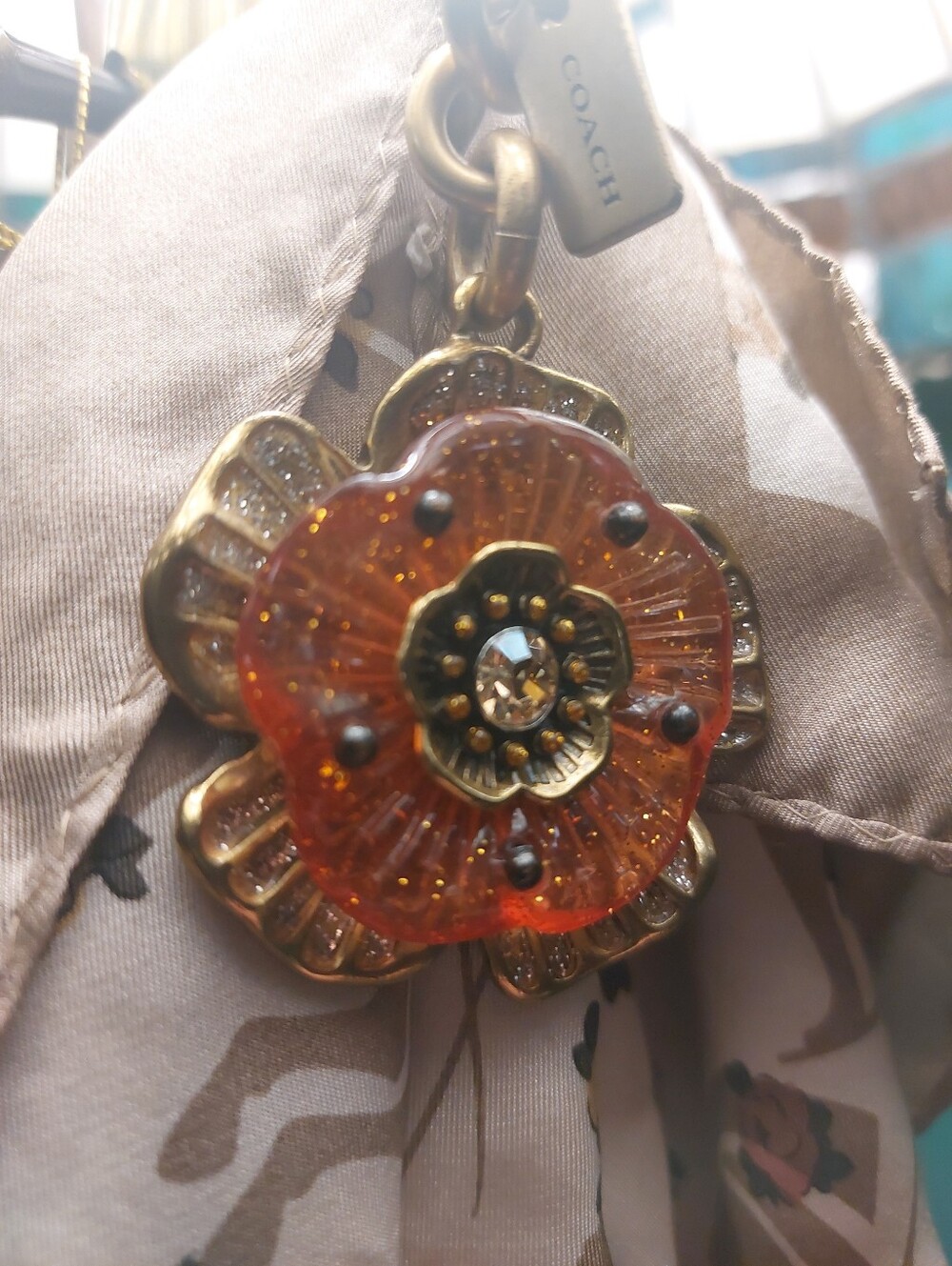 Coach 1941 Crystal Rivet Brass Swarvoski Limited Edition Tea Rose Bag Charm Key - Picture 5 of 6
